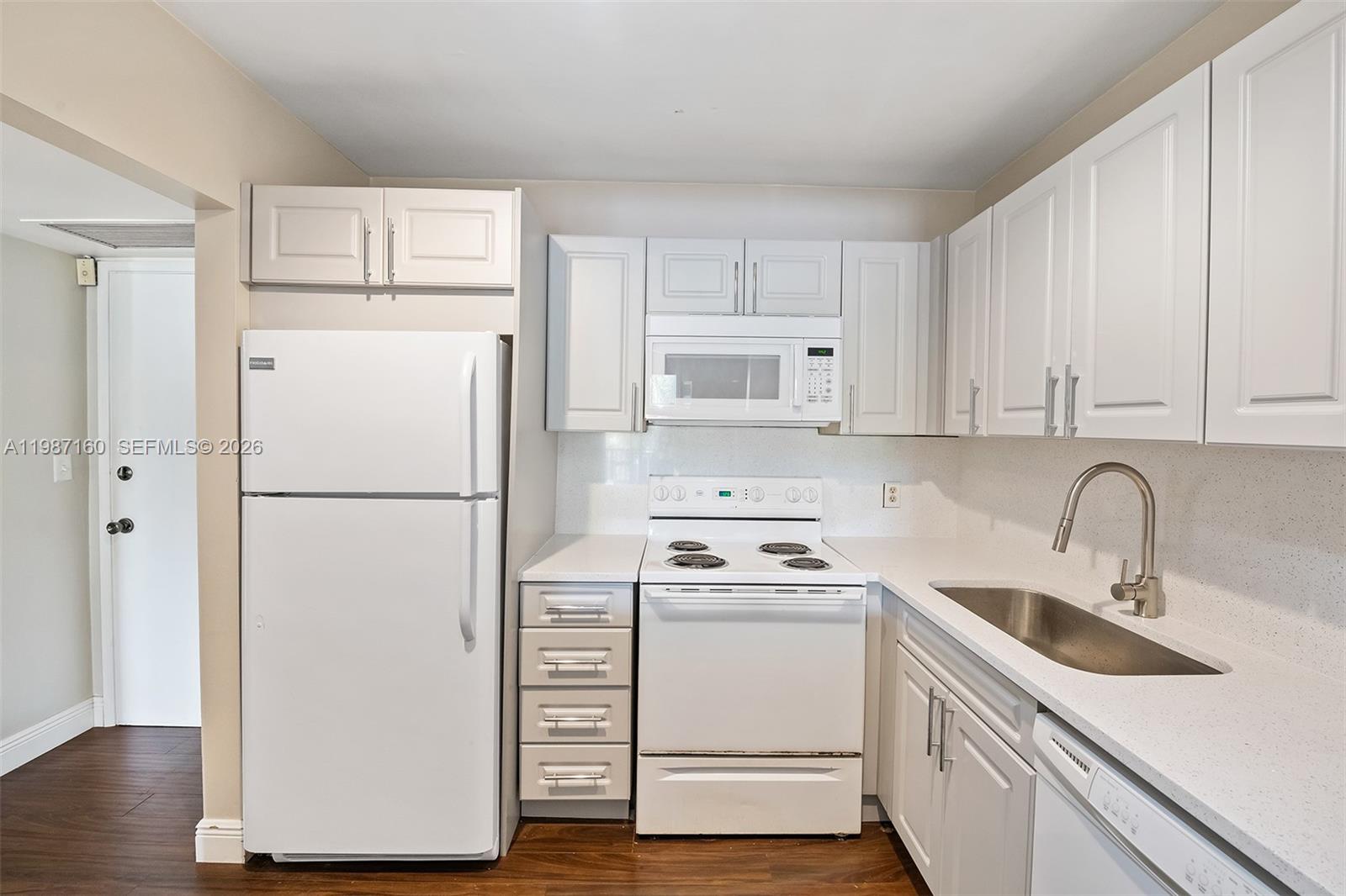 101 E Mcnab Rd # 427