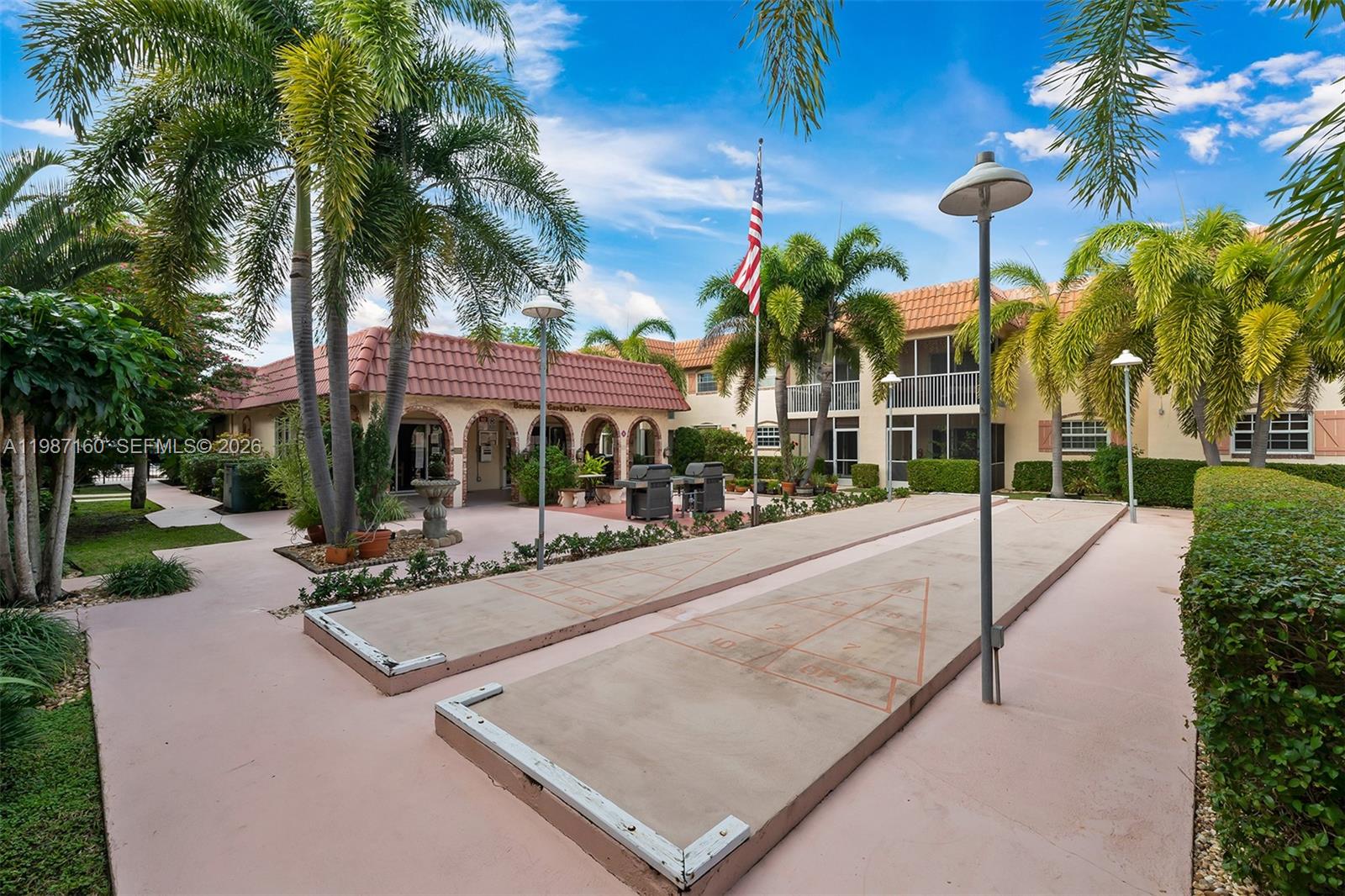 101 E Mcnab Rd # 427
