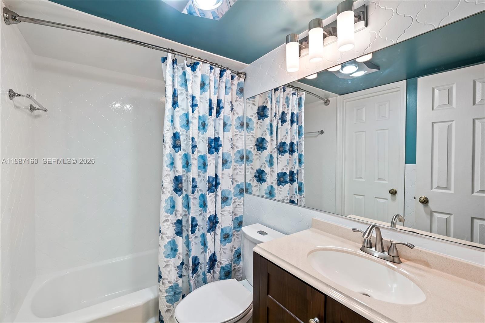 101 E Mcnab Rd # 427