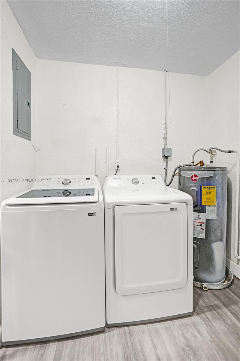 3320 NW 18th St