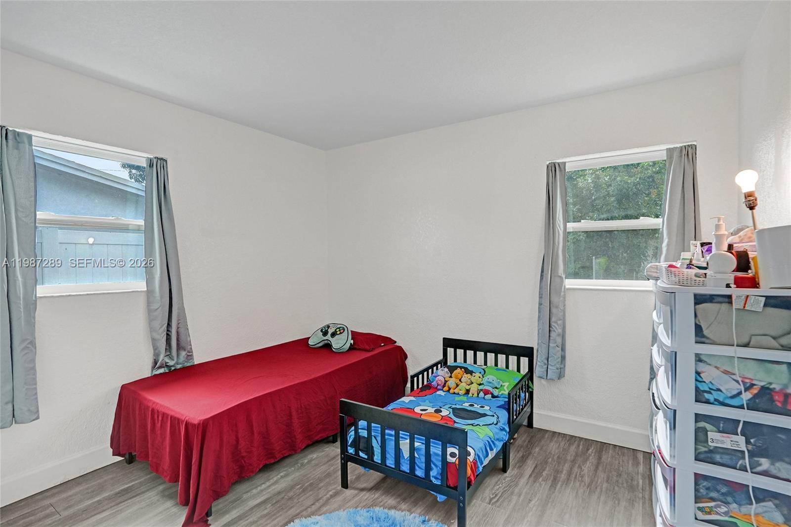 3320 NW 18th St