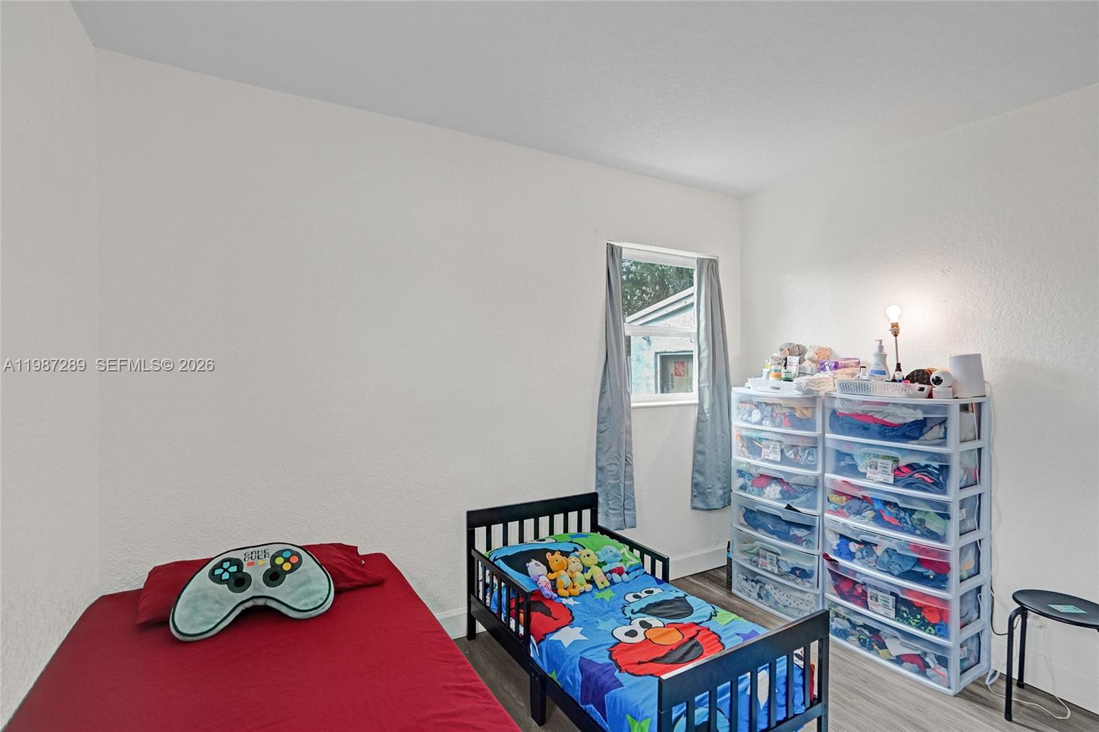 3320 NW 18th St