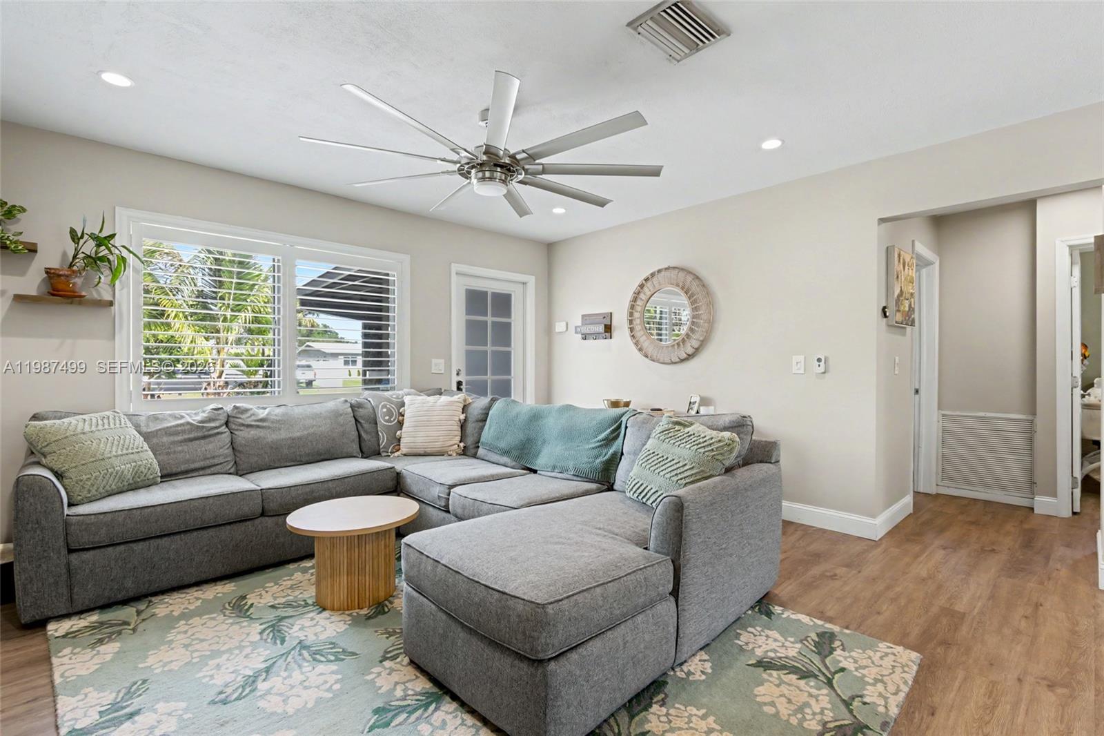 3460 SW 16th Ct