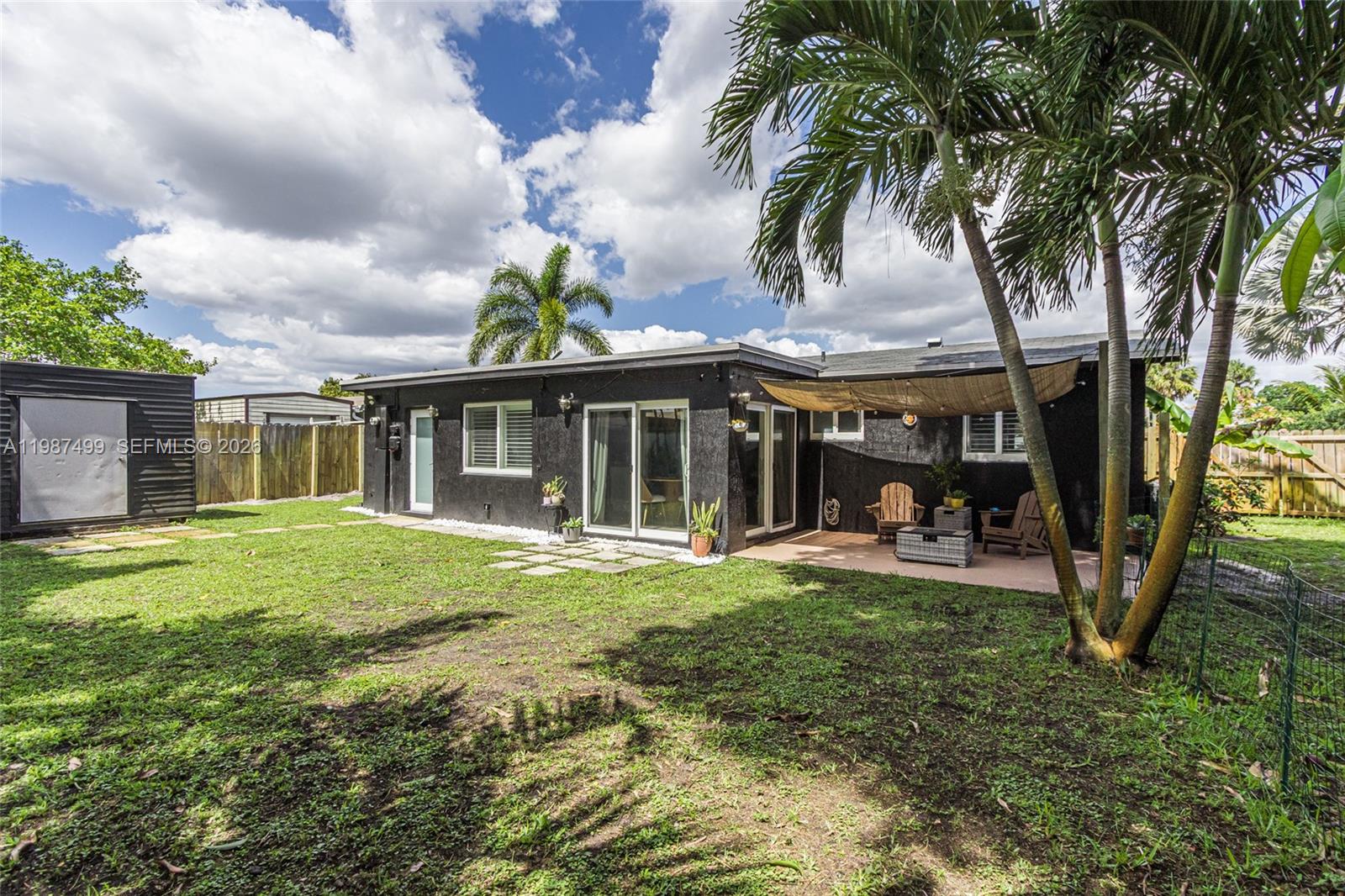 3460 SW 16th Ct