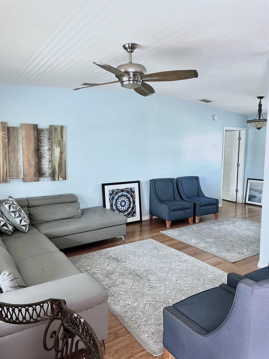 31107 Avenue I # 31107