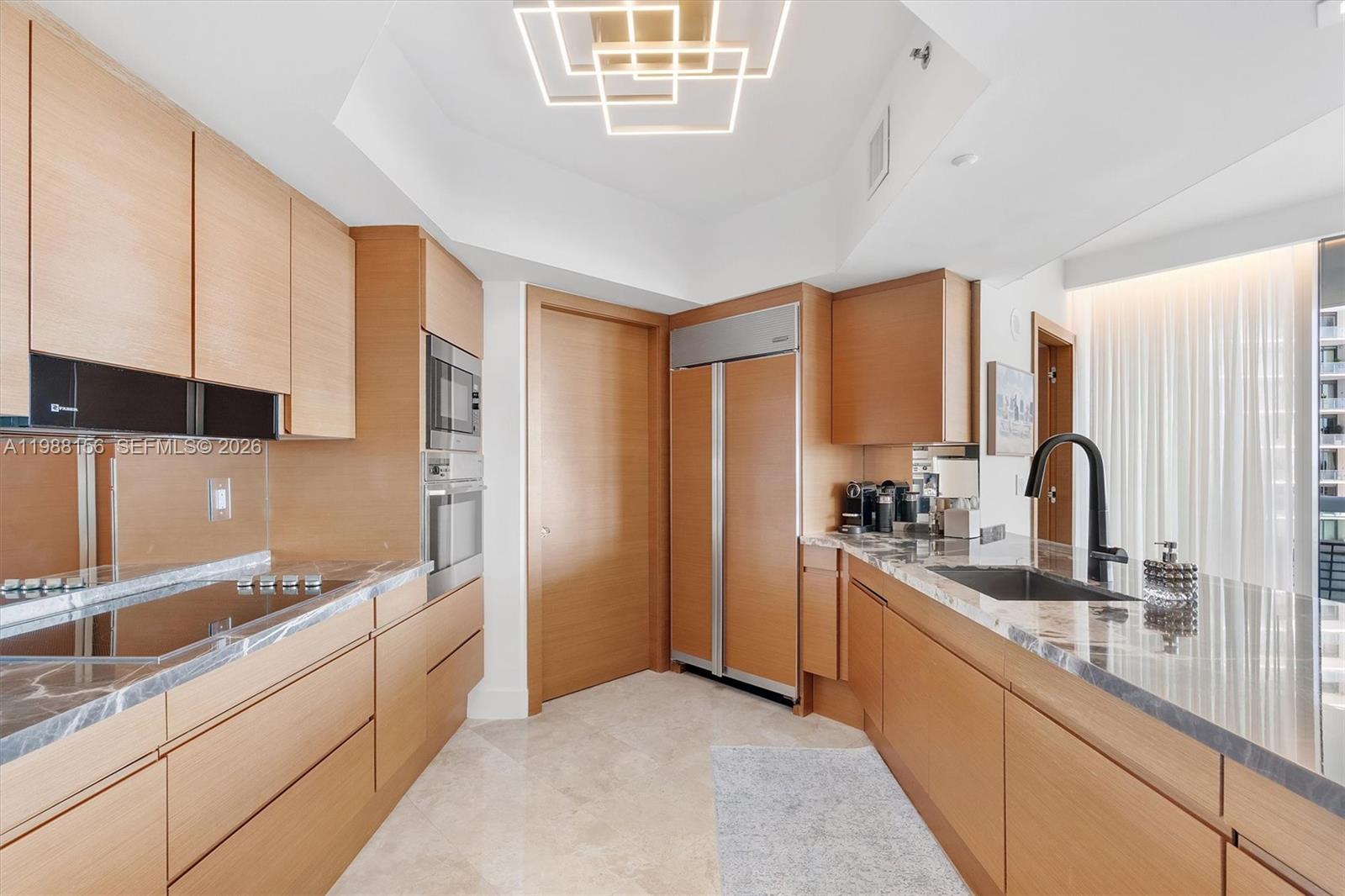 1000 S Pointe Dr # 705