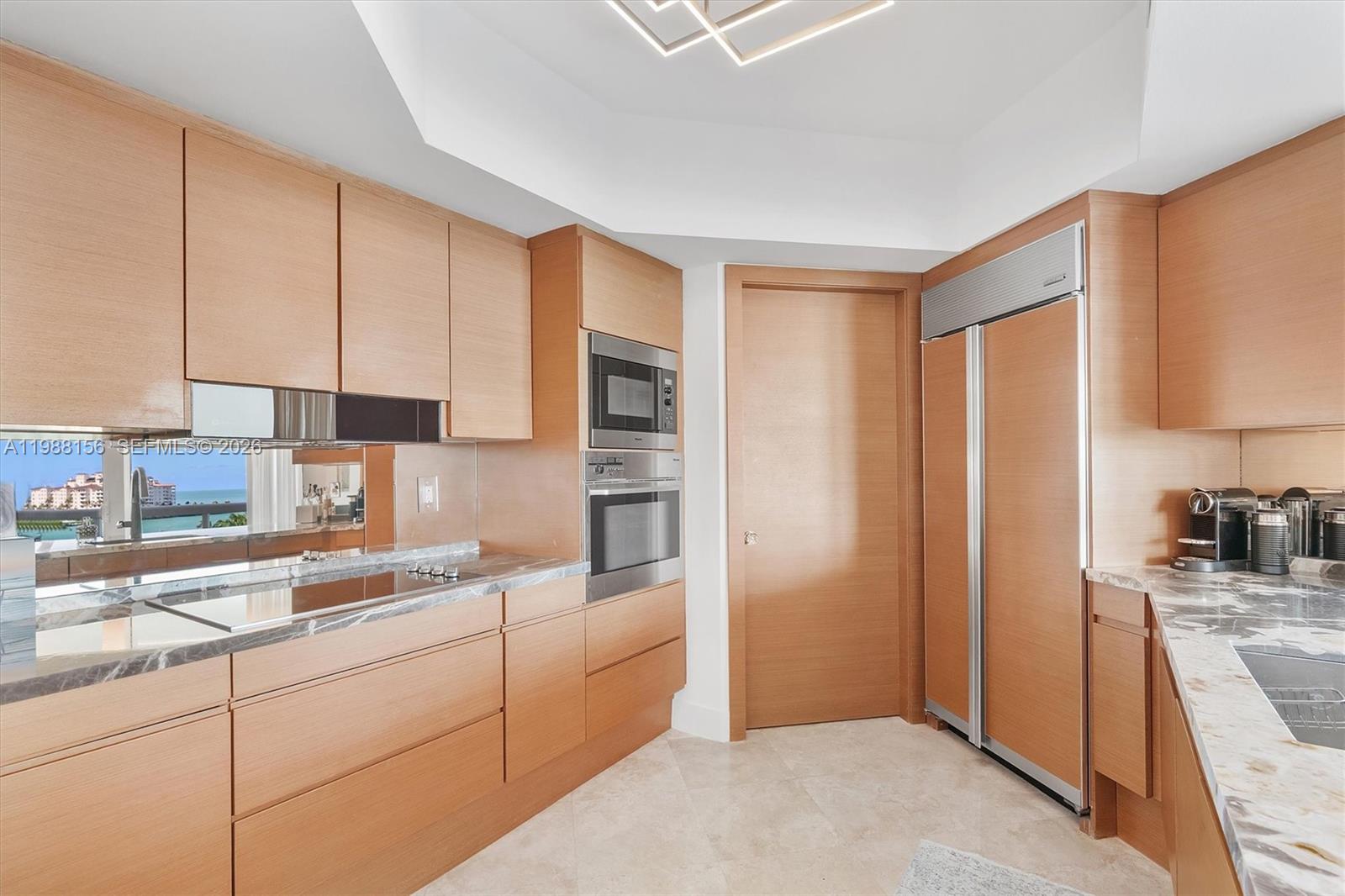 1000 S Pointe Dr # 705