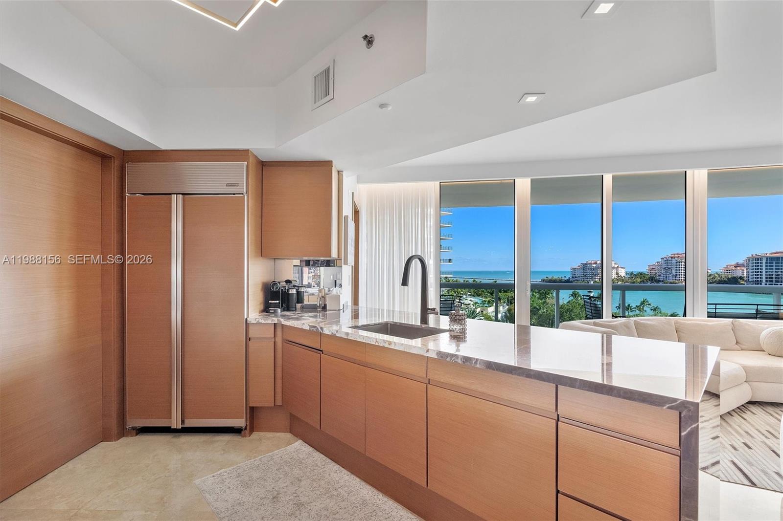 1000 S Pointe Dr # 705