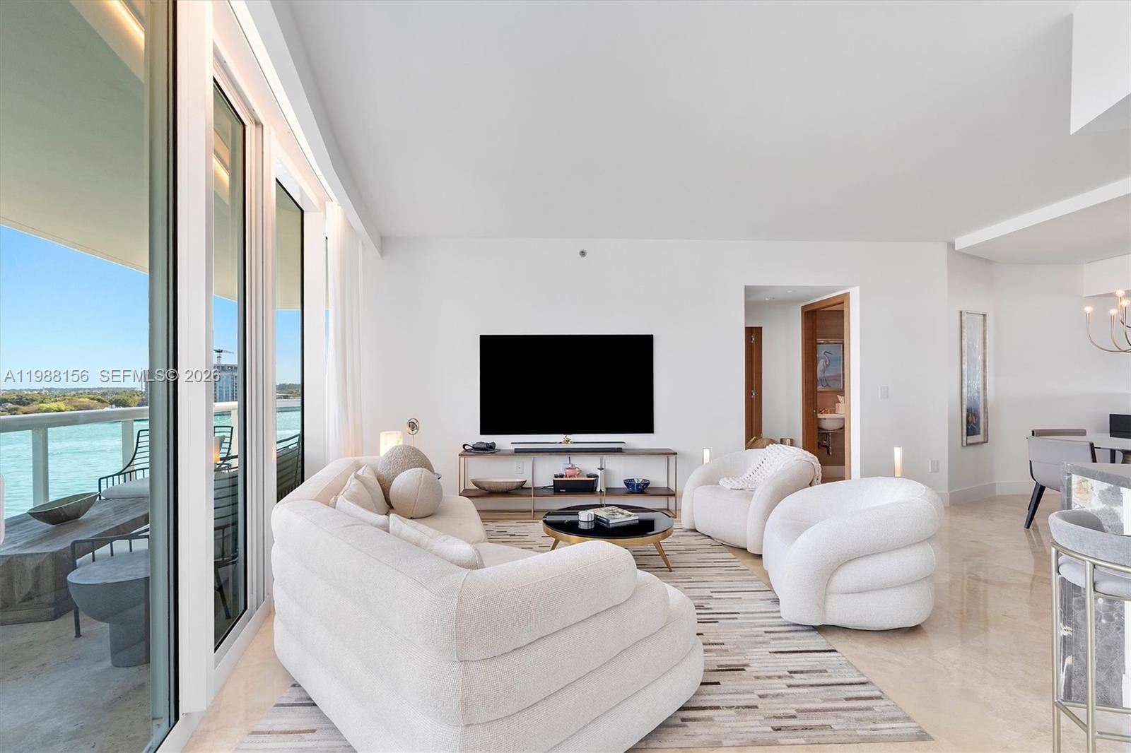 1000 S Pointe Dr # 705