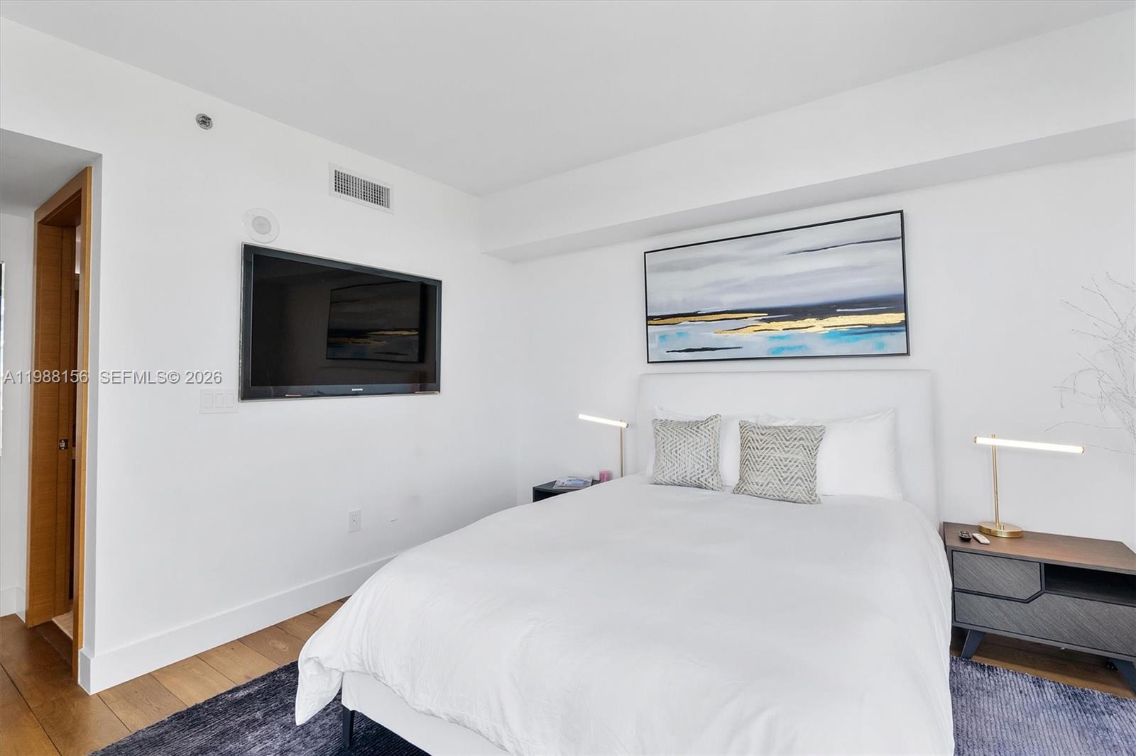 1000 S Pointe Dr # 705