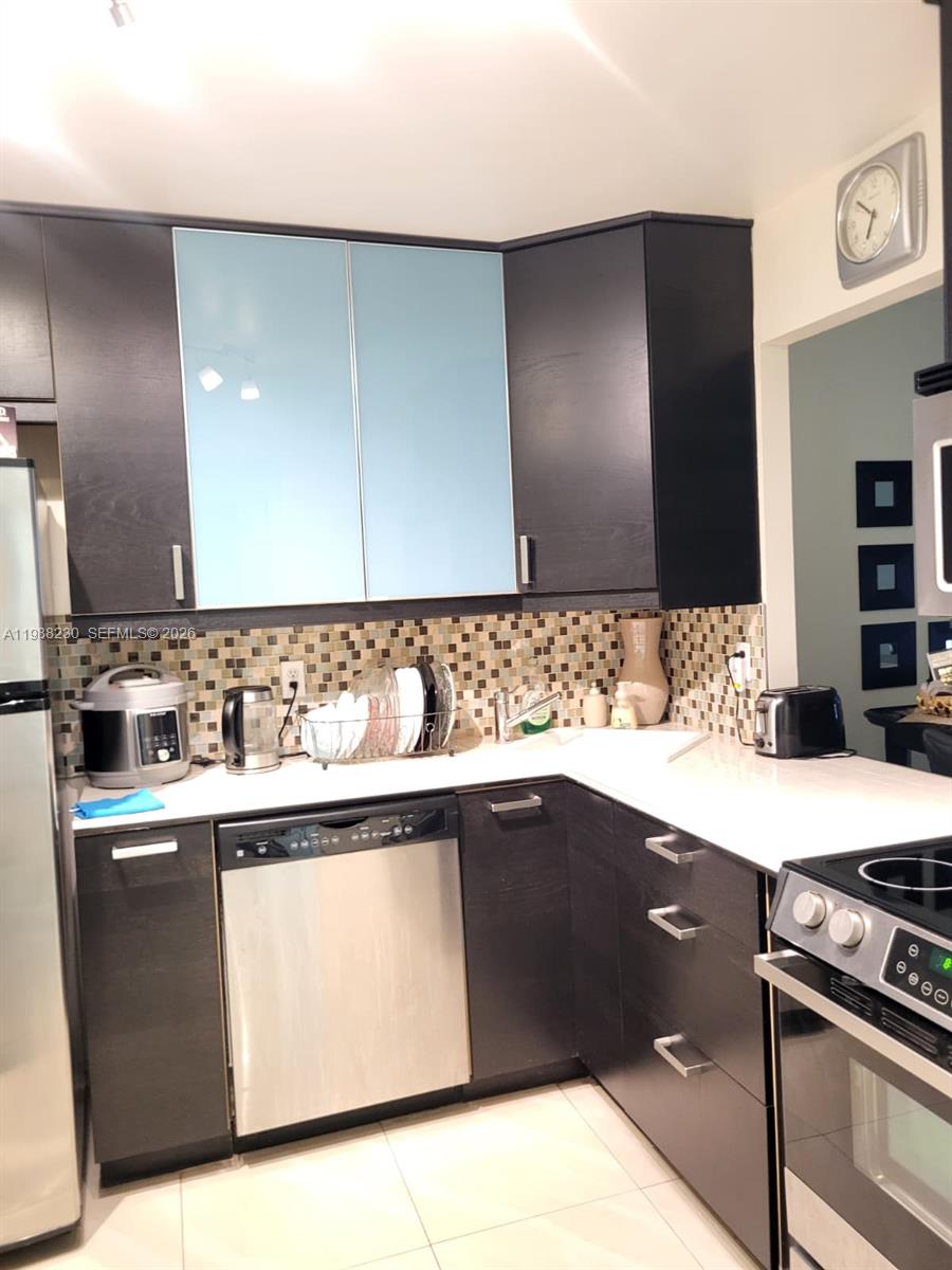 601 Three Islands Blvd # 511
