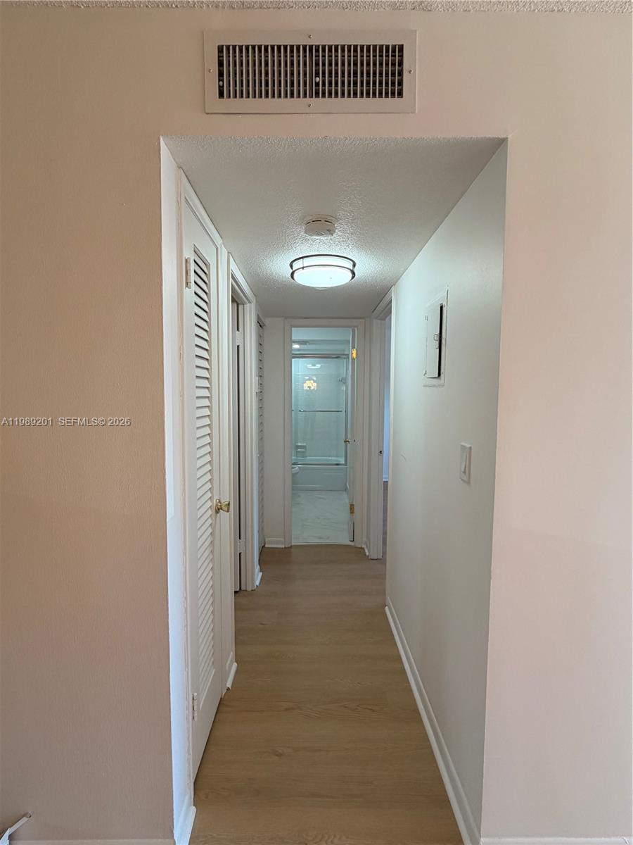 218 NE 12th Ave # 302