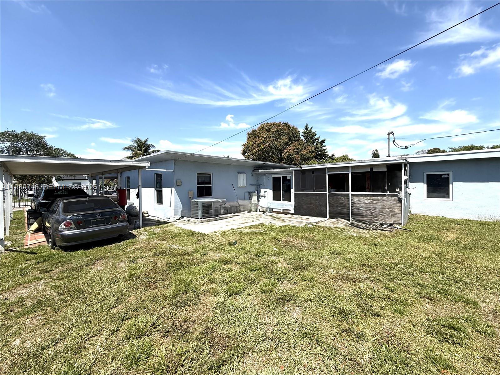 9615 NW 26th Ave