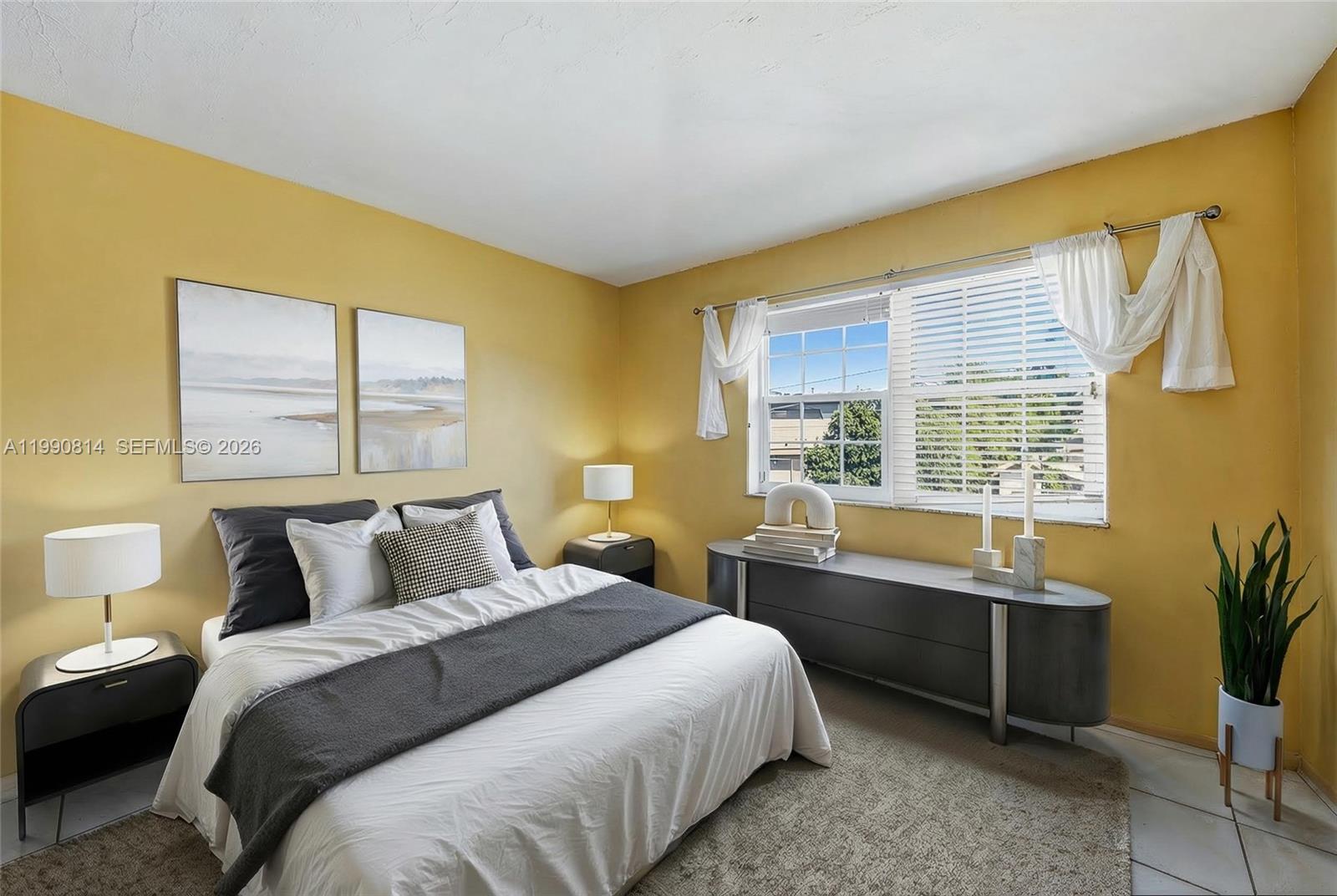 221 SE 9th Ave # 202