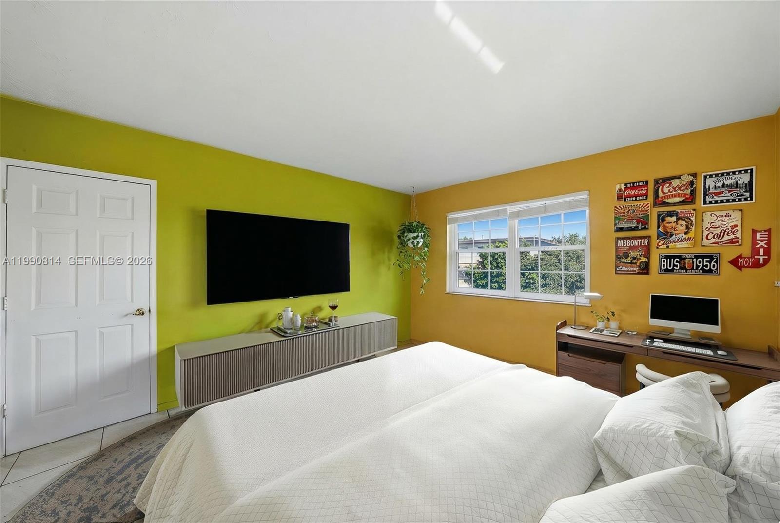 221 SE 9th Ave # 202
