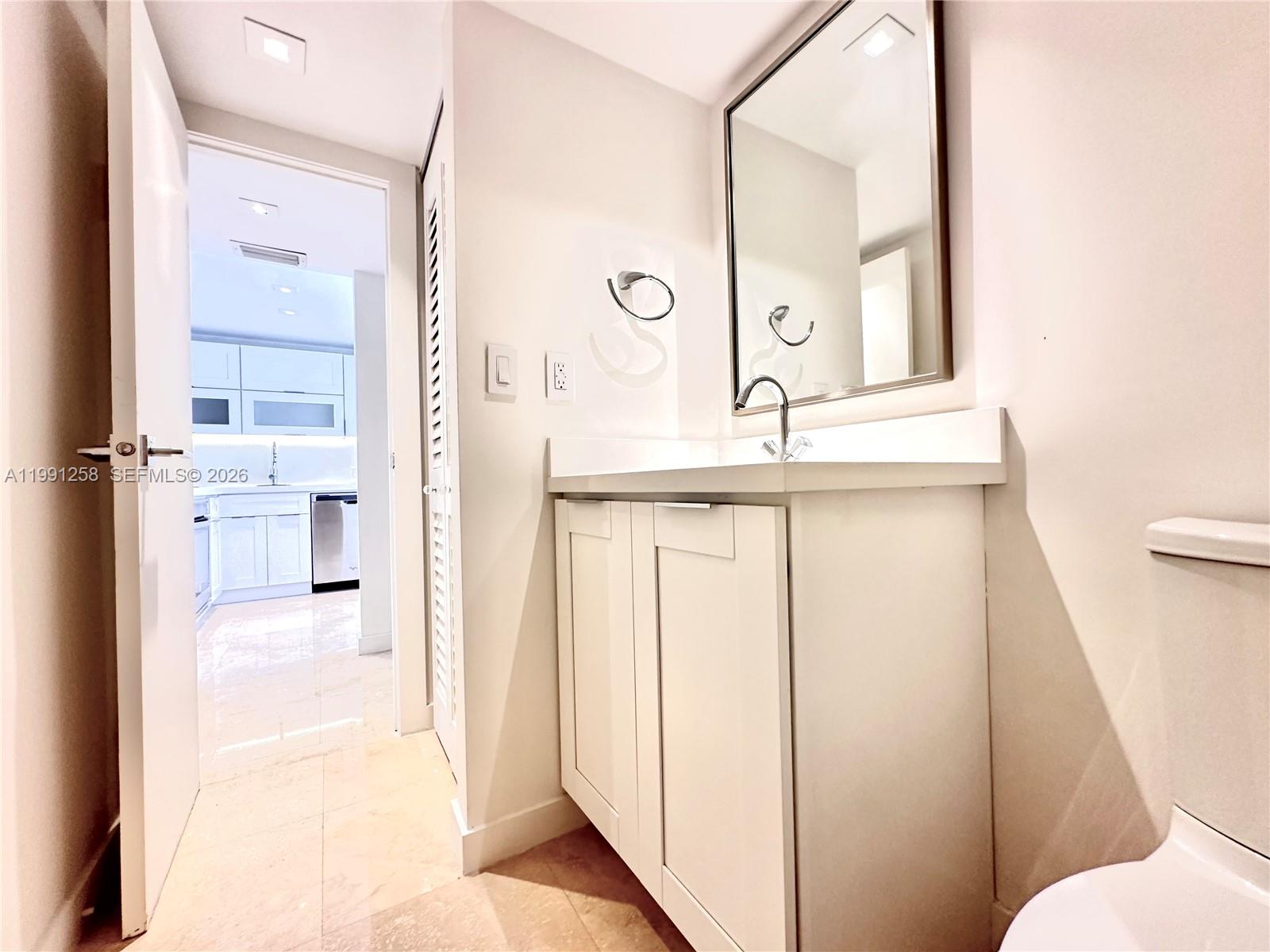 3301 N Country Club Dr # 410
