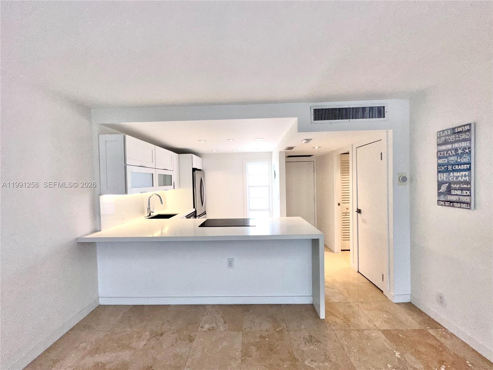 3301 N Country Club Dr # 410