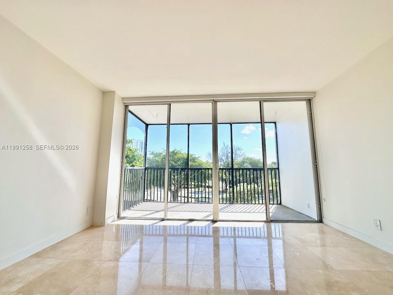 3301 N Country Club Dr # 410