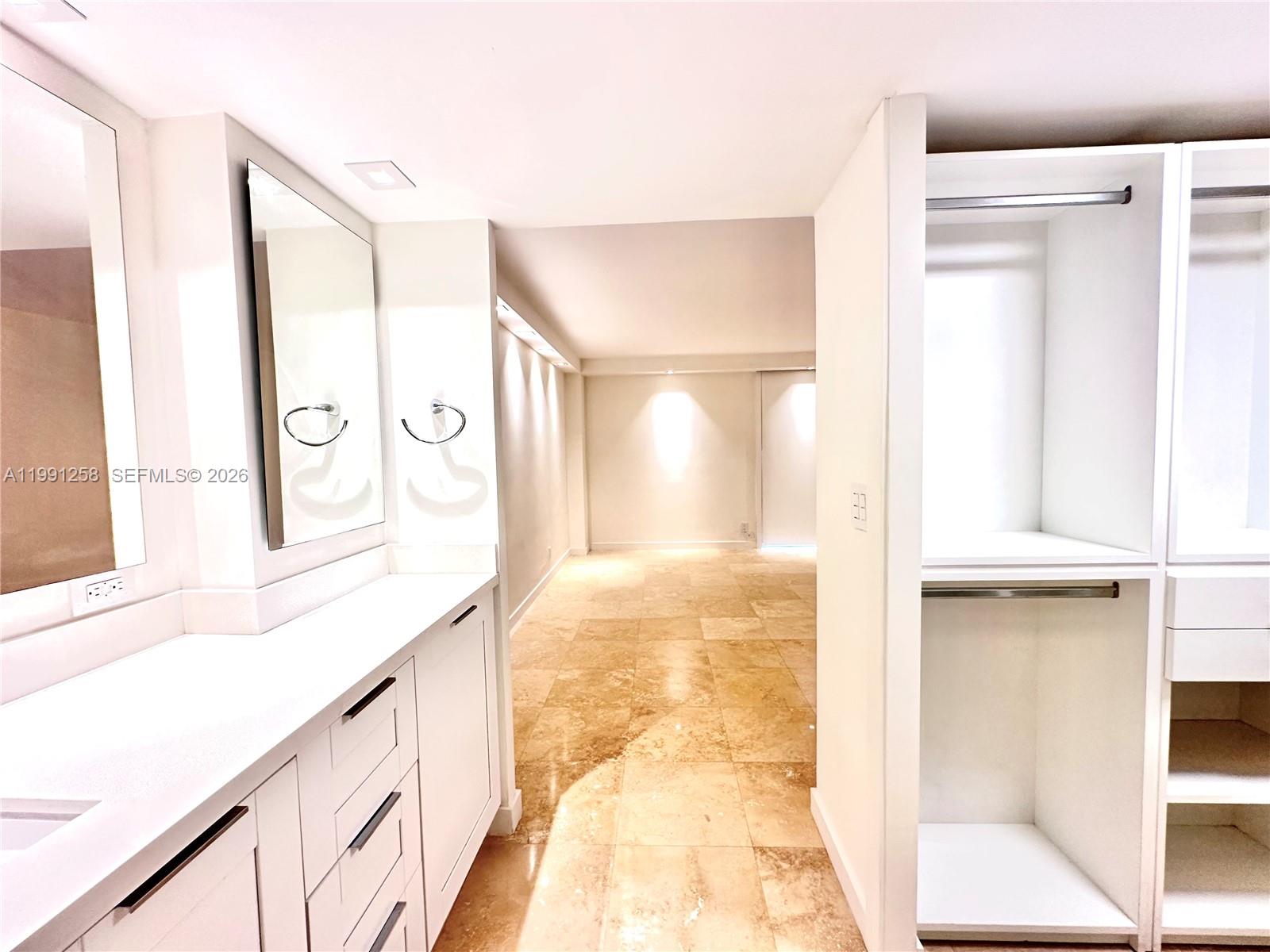 3301 N Country Club Dr # 410