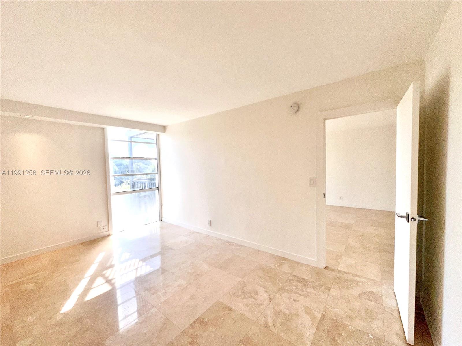 3301 N Country Club Dr # 410