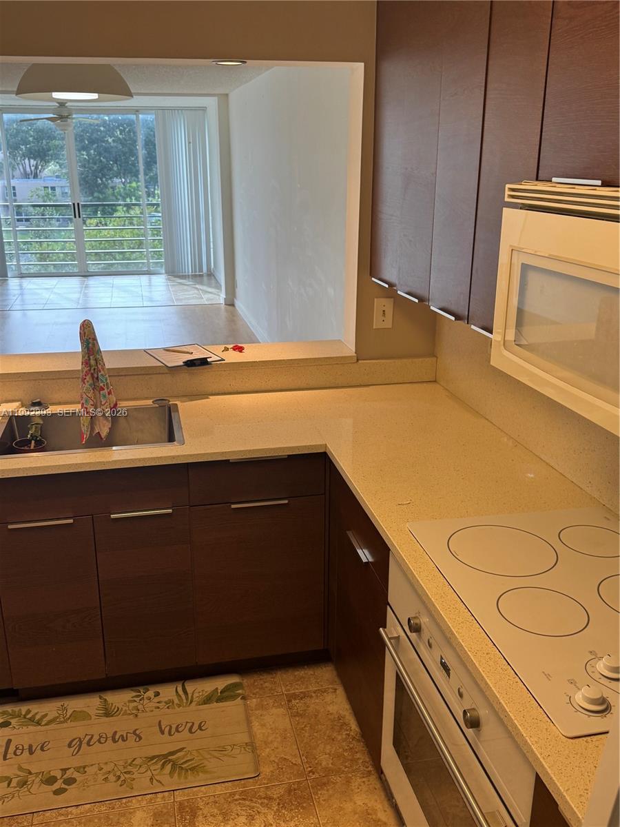 1811 Sabal Palm Dr # 403