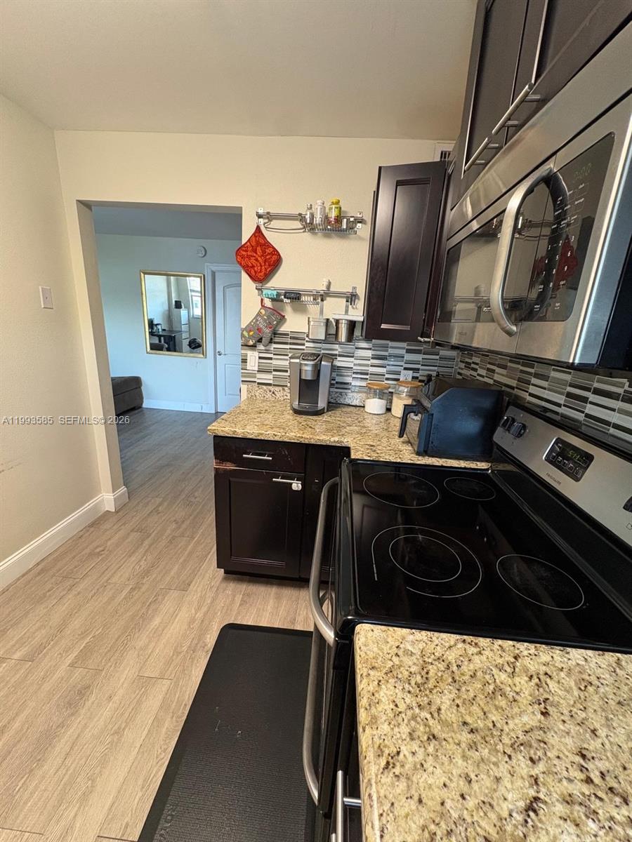 910 Michigan Ave # 505