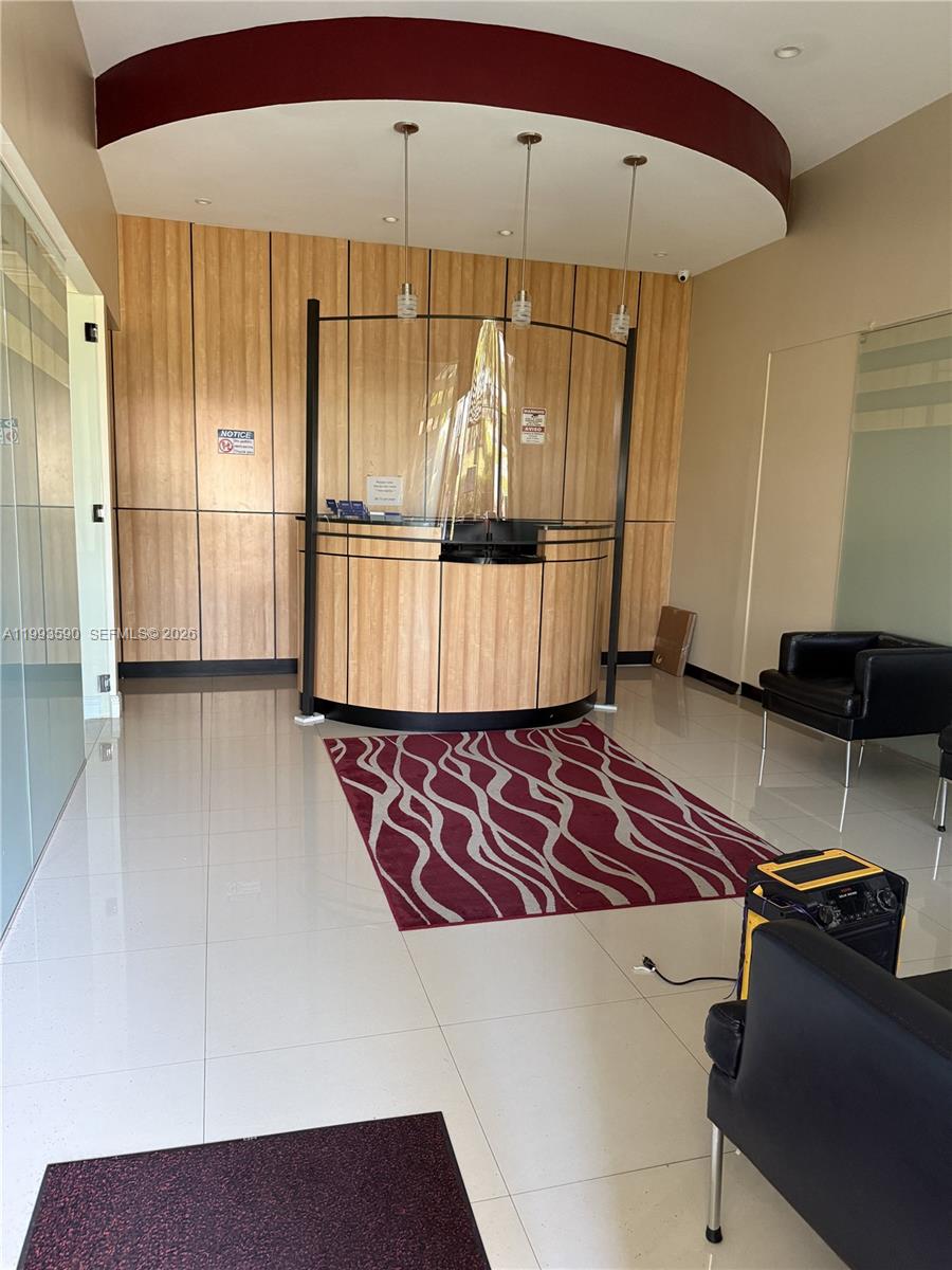 4502 Inverrary Blvd # K