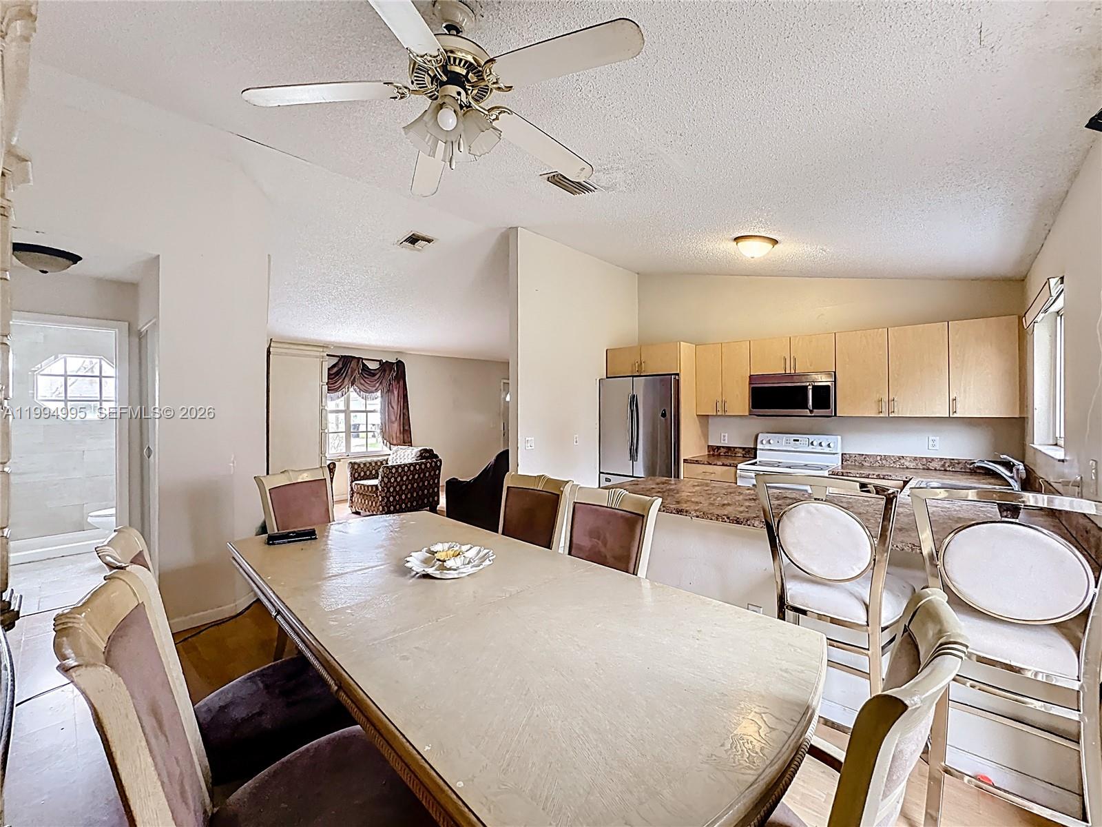 2538 SE Richmond St, Port St. Lucie