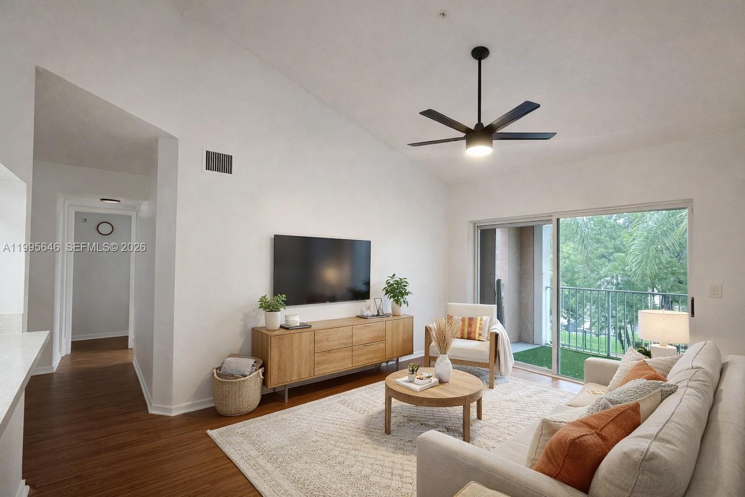 12124 Saint Andrews Pl # 305