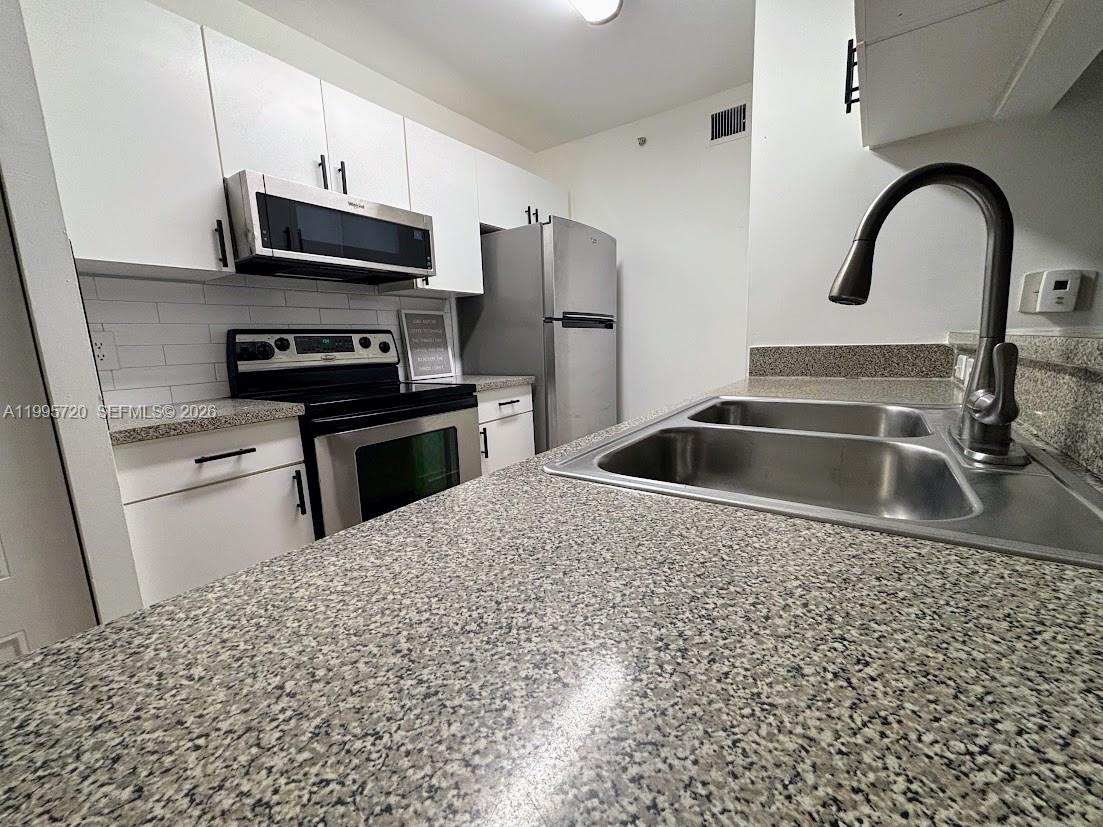 460 S Park Rd # 110 Unit: 6-110