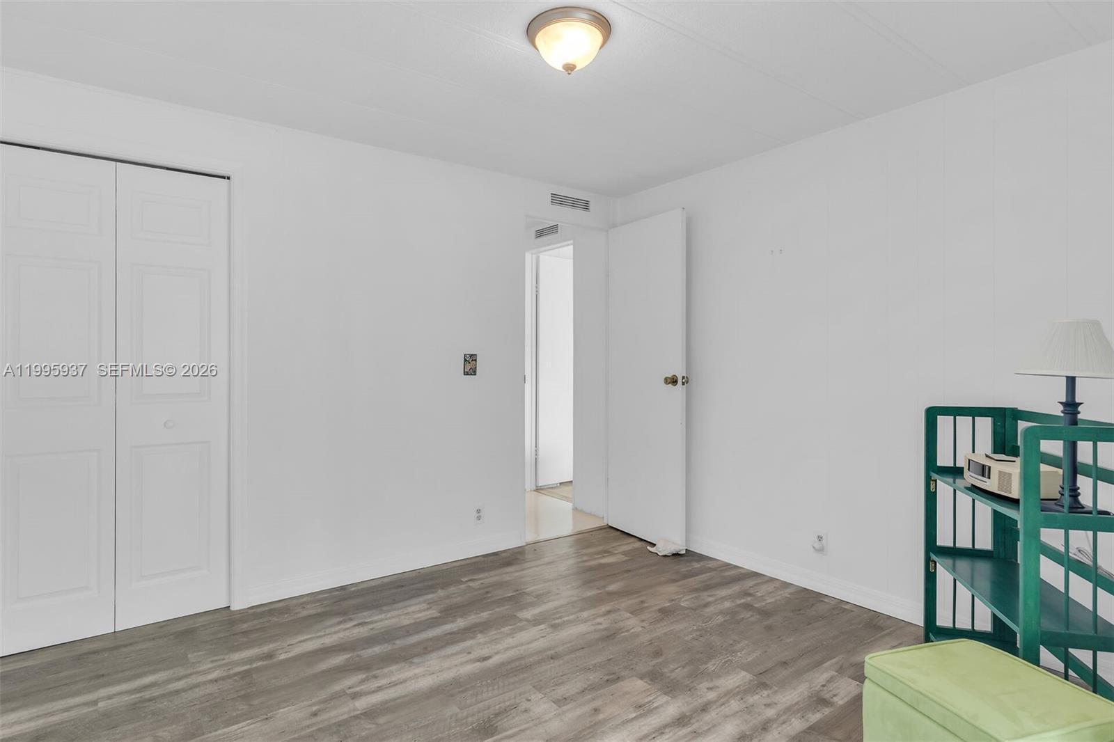 812 S Silver Cir