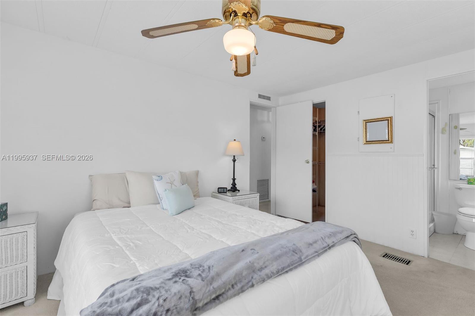 812 S Silver Cir