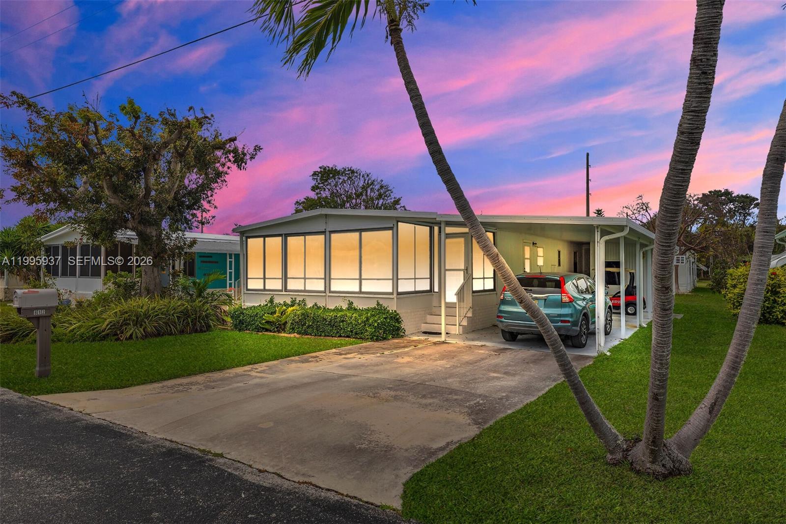 812 S Silver Cir