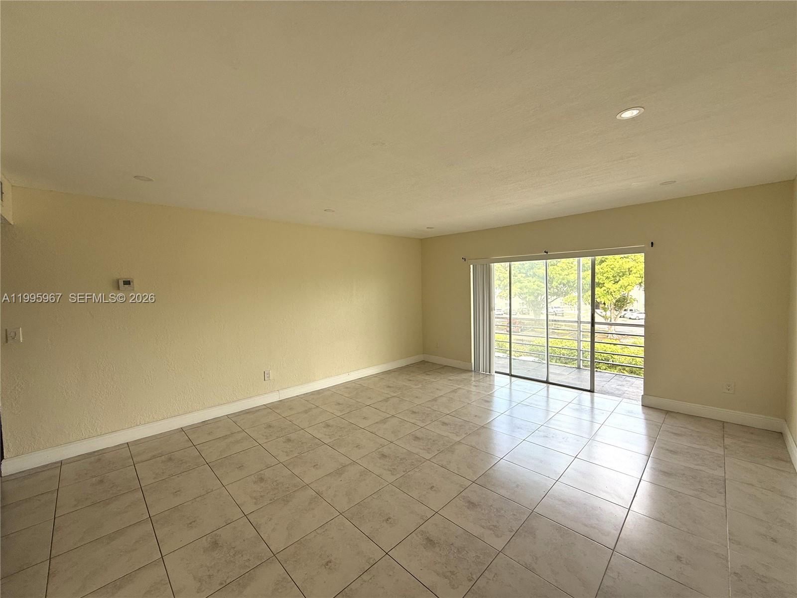 4848 NW 24th Ct # 325