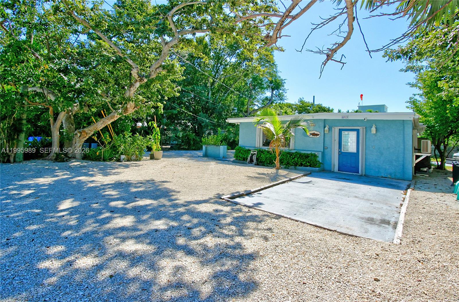 158 Pearl Ave