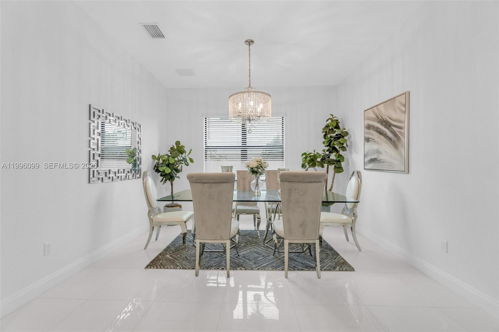 9150 Parkland Bay Dr