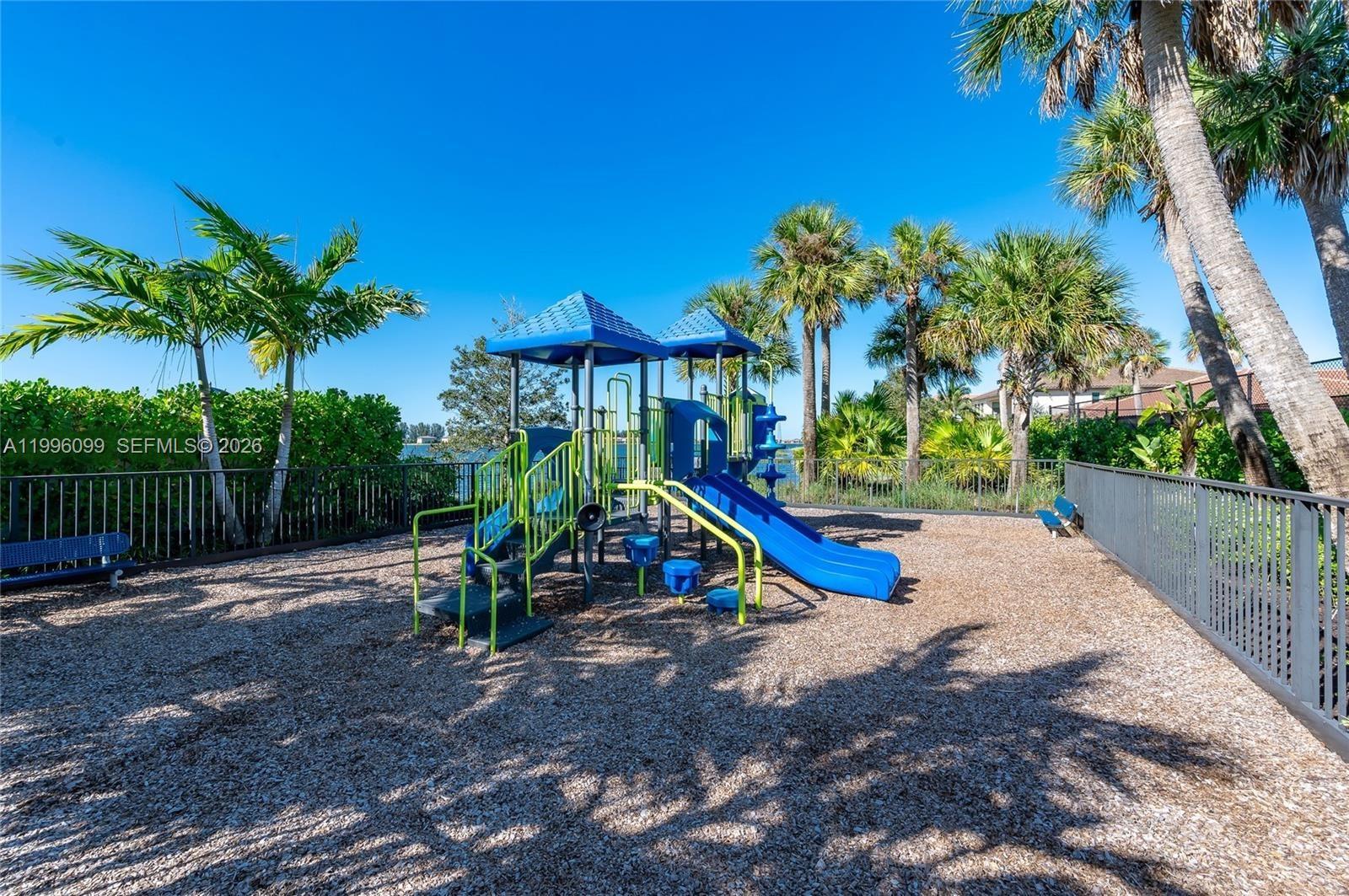 9150 Parkland Bay Dr