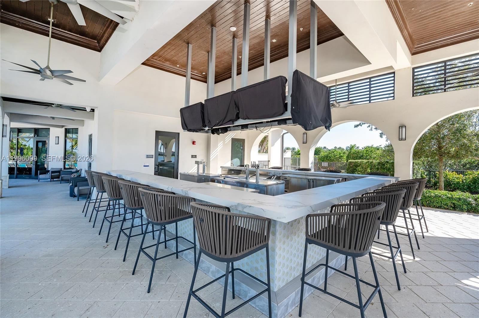 9150 Parkland Bay Dr