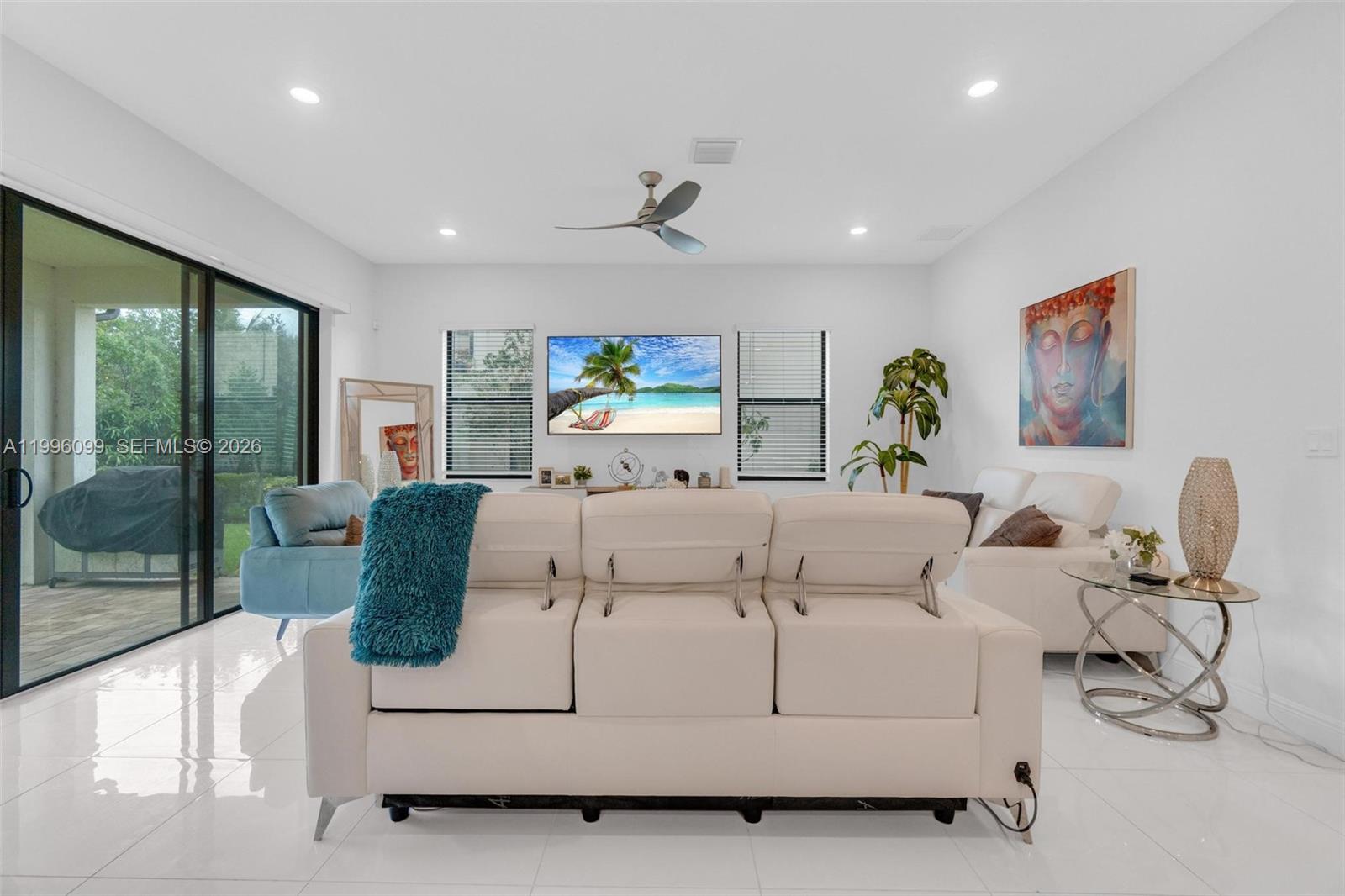 9150 Parkland Bay Dr