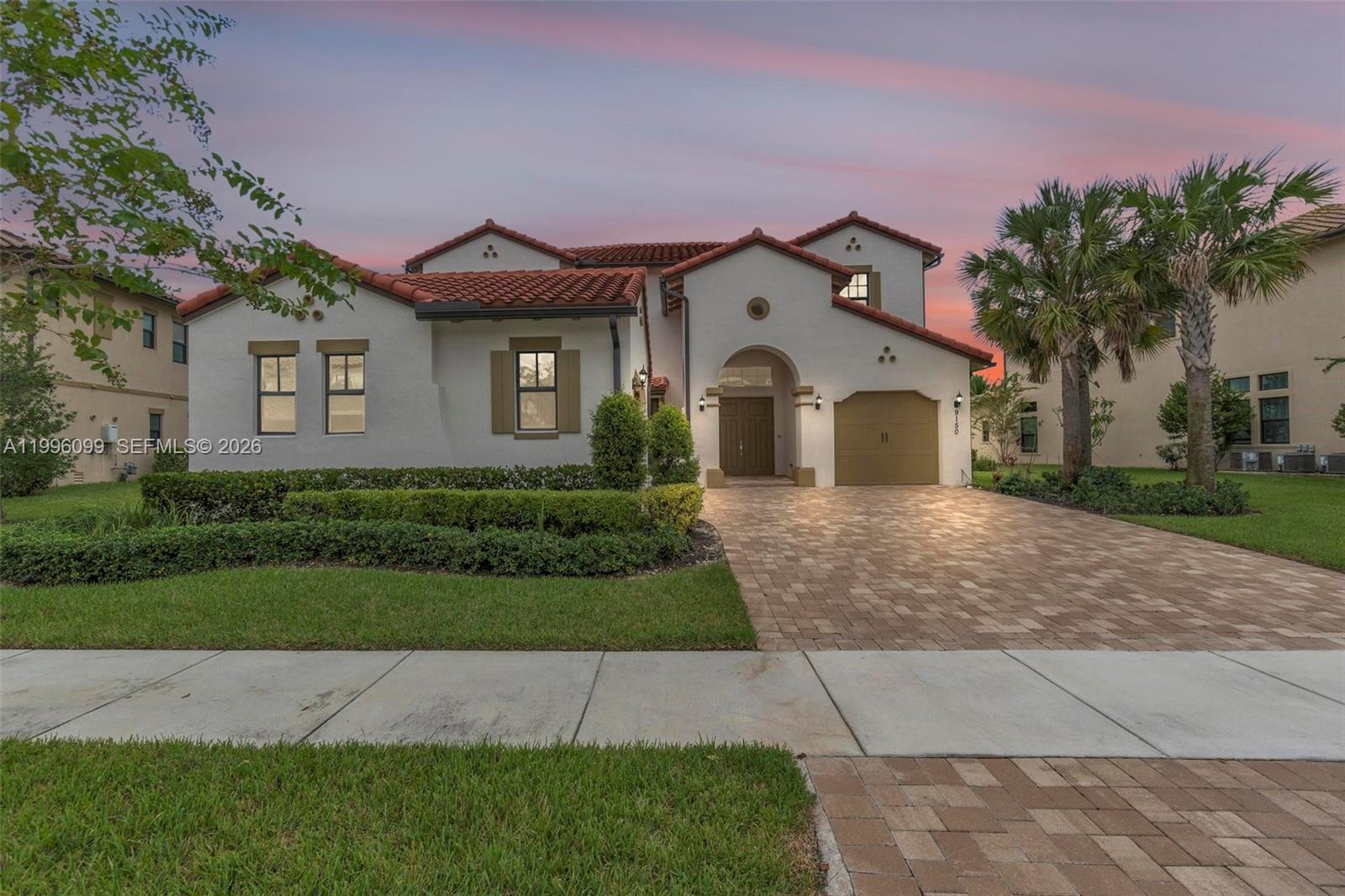 9150 Parkland Bay Dr