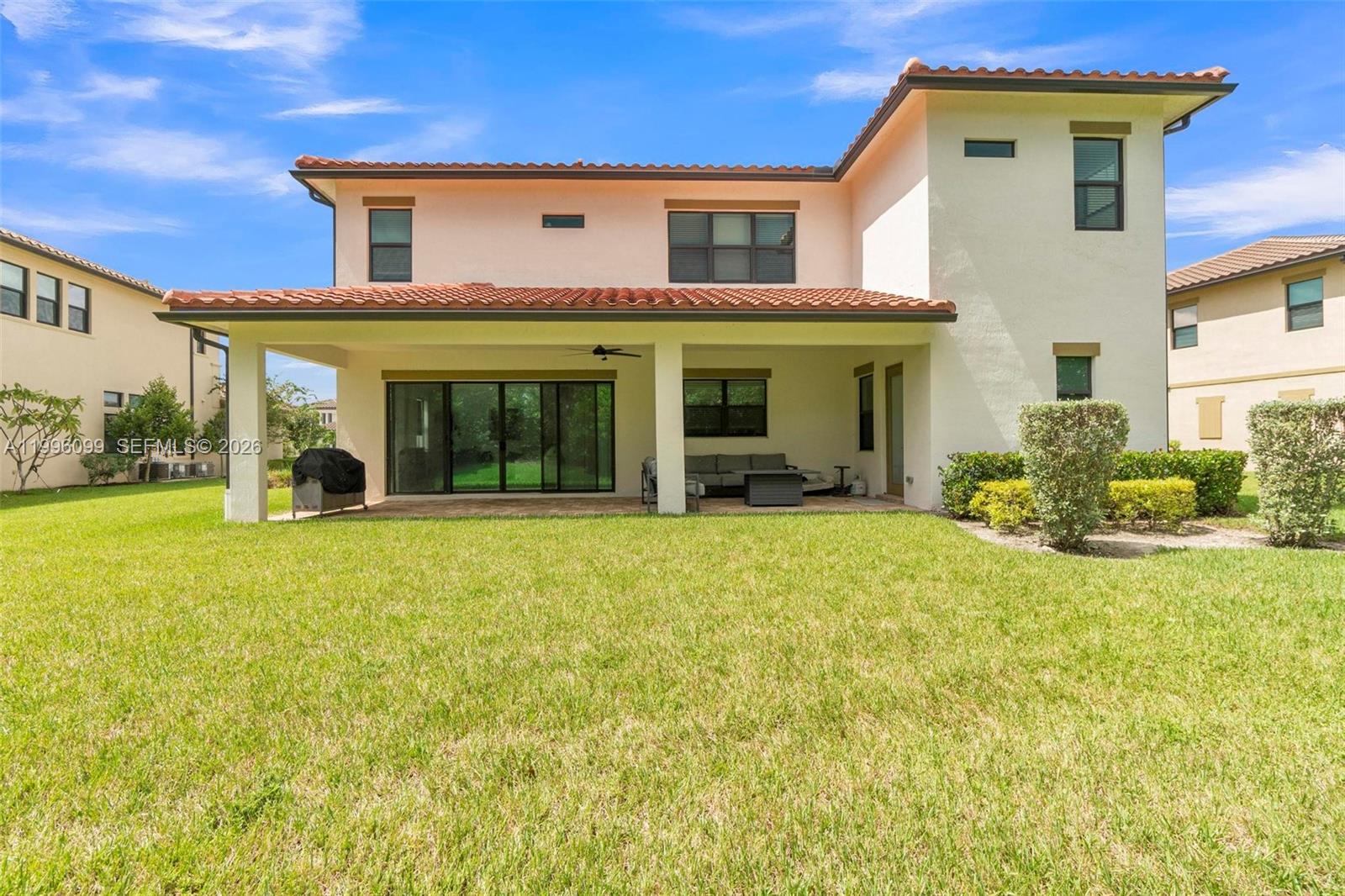 9150 Parkland Bay Dr