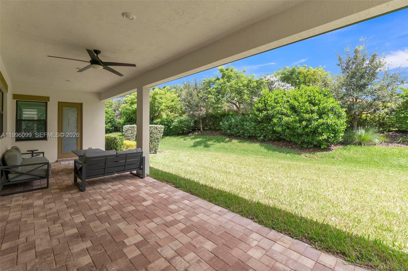 9150 Parkland Bay Dr