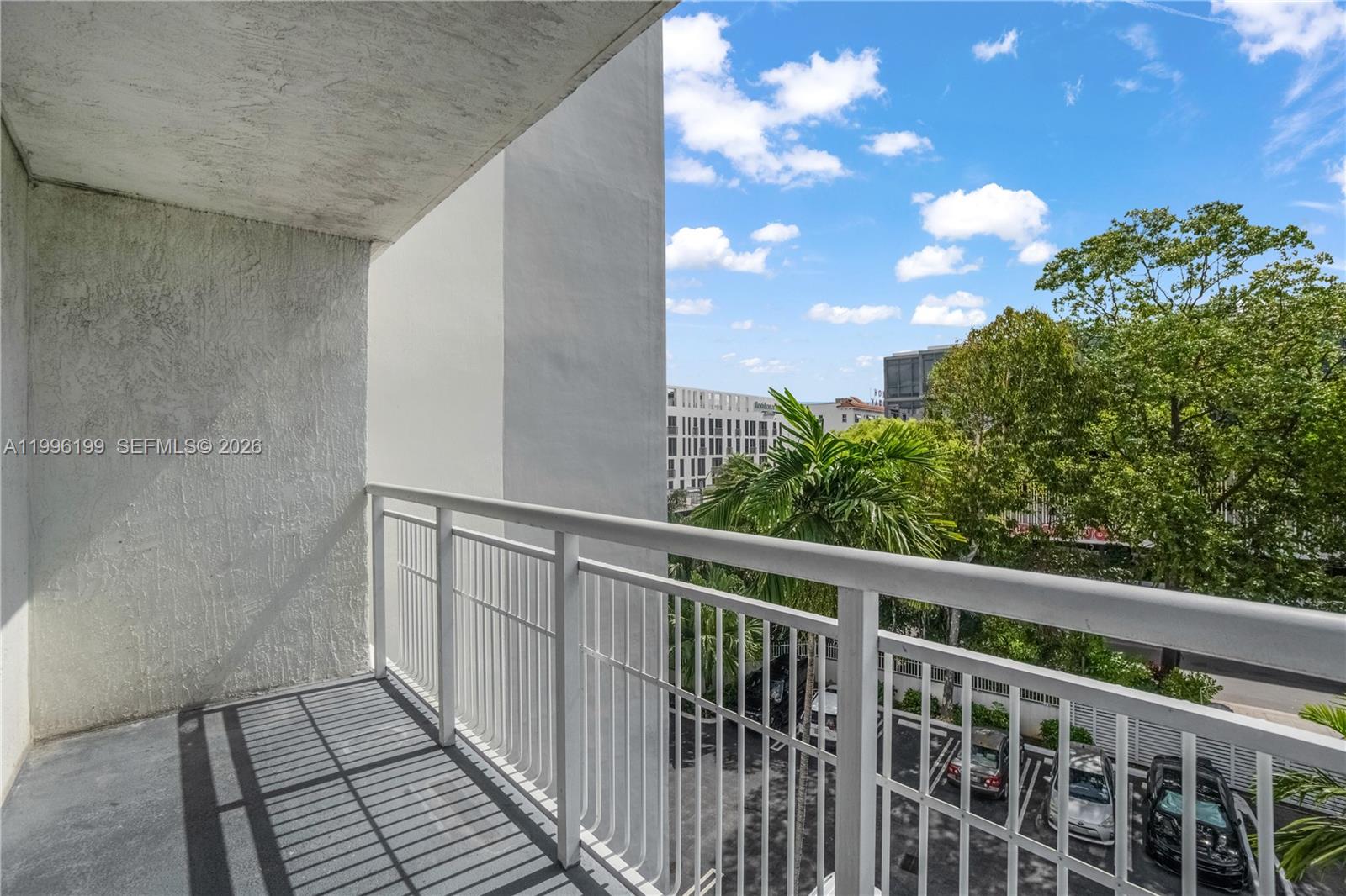 1688 West Ave # 408