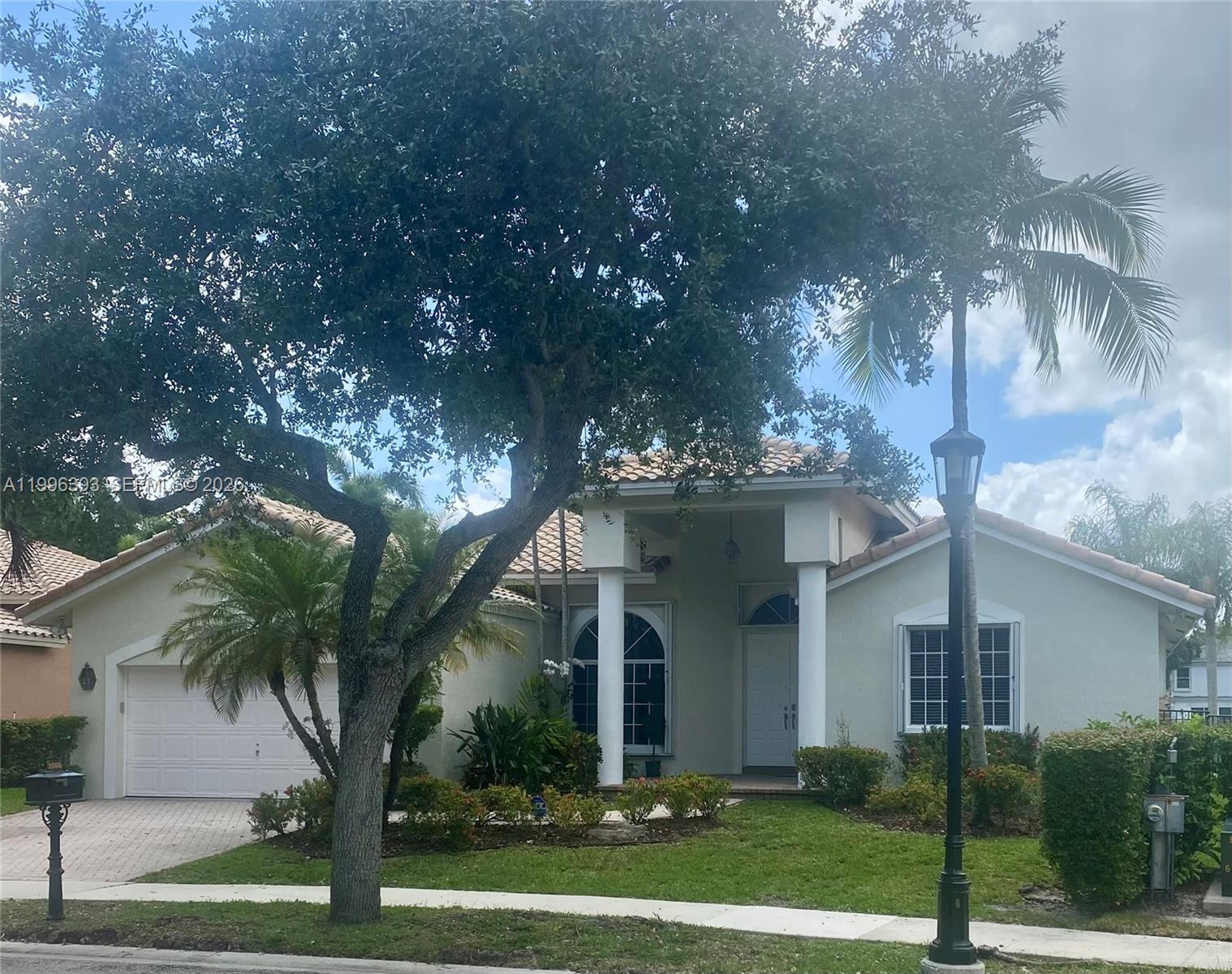 3066 Lakewood Cir # 3066