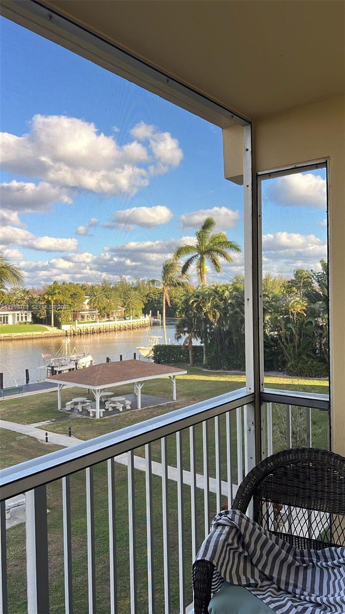 230 N Federal Hwy # 305