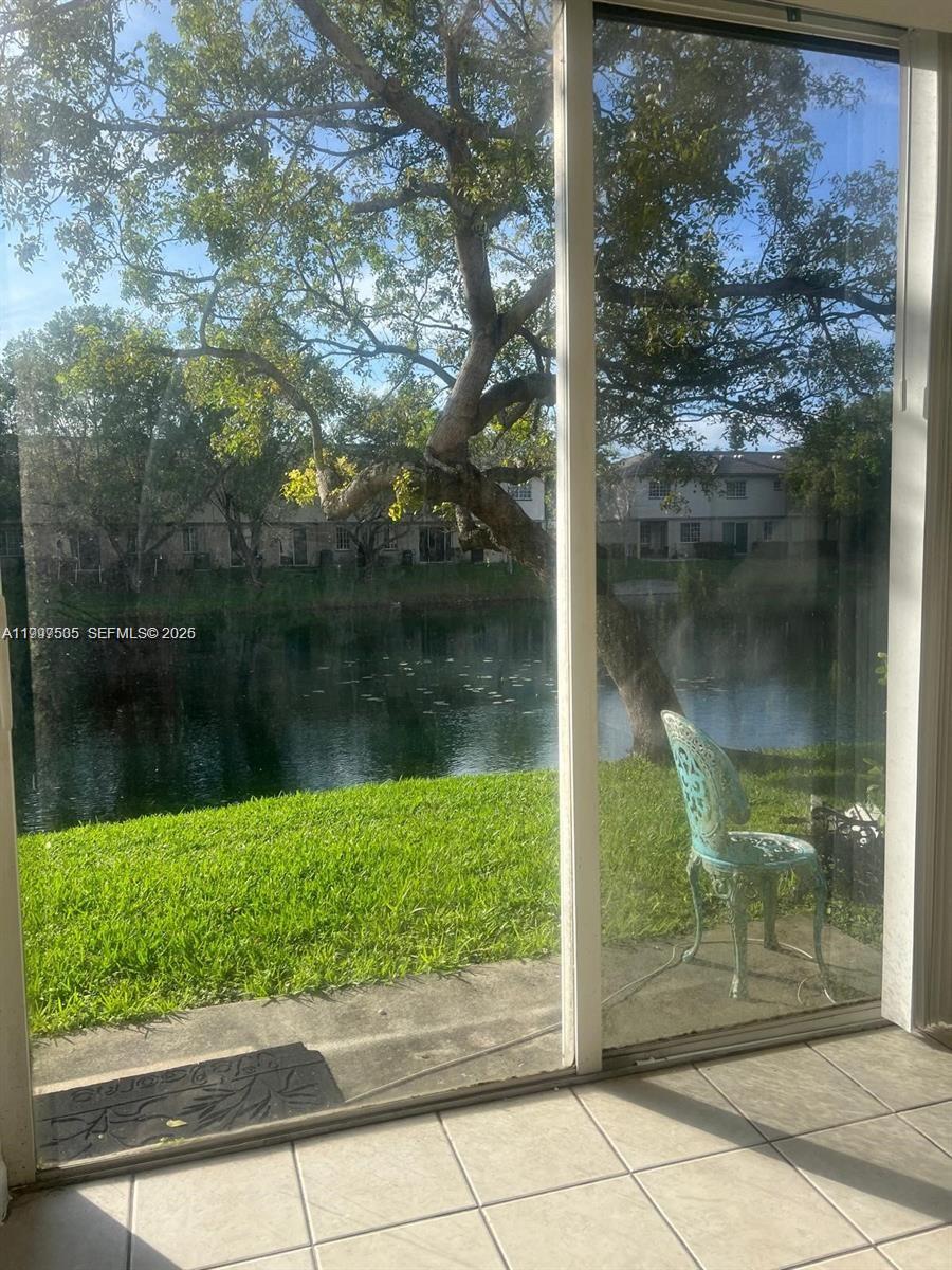 969 Abaco Ln