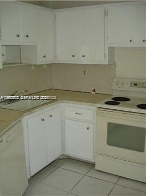 1780 NE 191st St # 2 Unit: 300-2