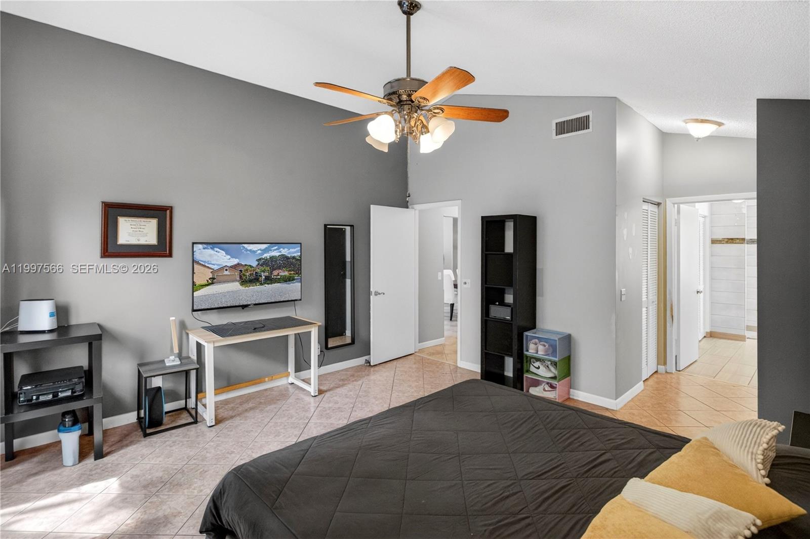 290 NW 116th Ter