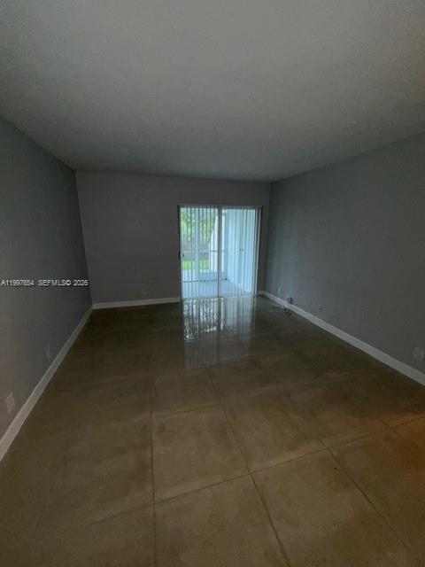100 Lakeview Dr # 115