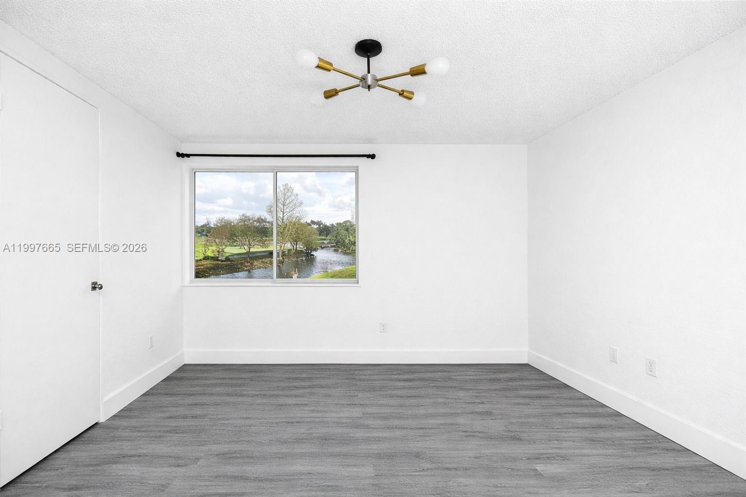 12620 Vista Isles Dr # 1027